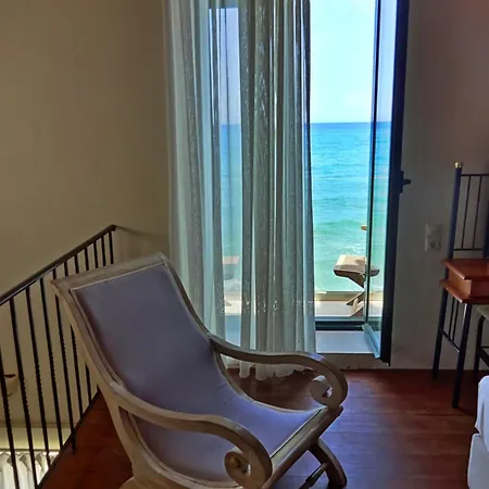 Thalassa Apartamento Rétino
