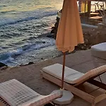 Thalassa *